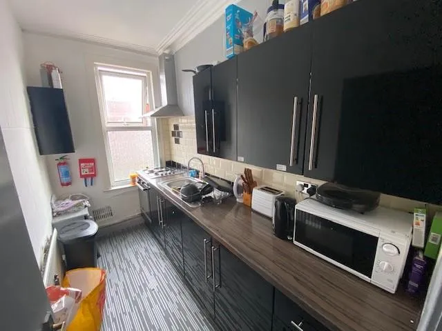 Booth Avenue, Fallowfield, M14, photo 11