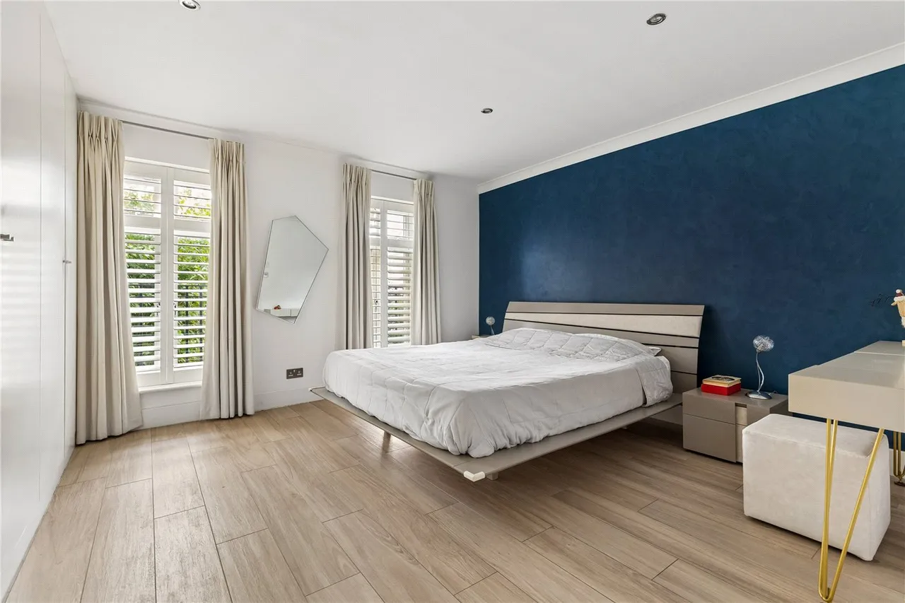 Bevin Square, London, SW17, photo 8