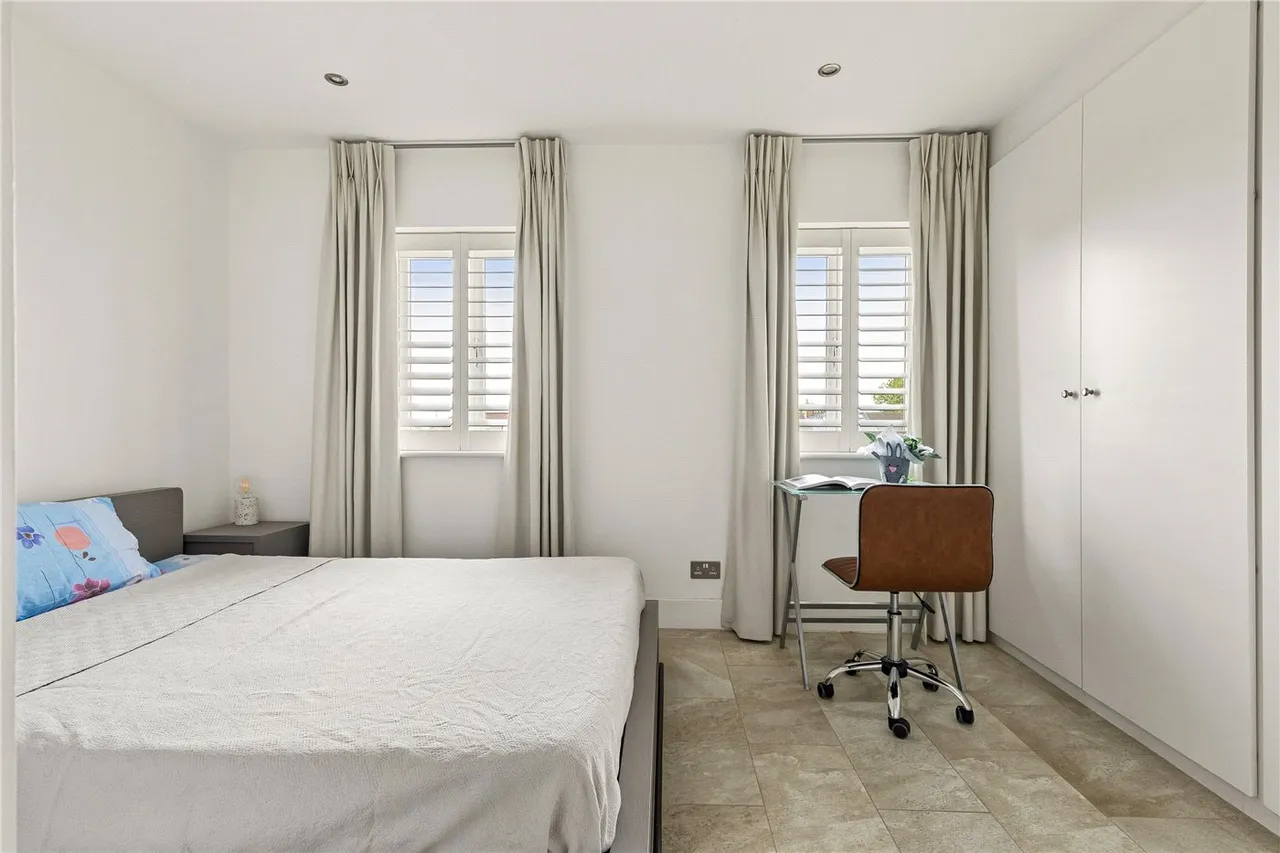 Bevin Square, London, SW17, photo 9