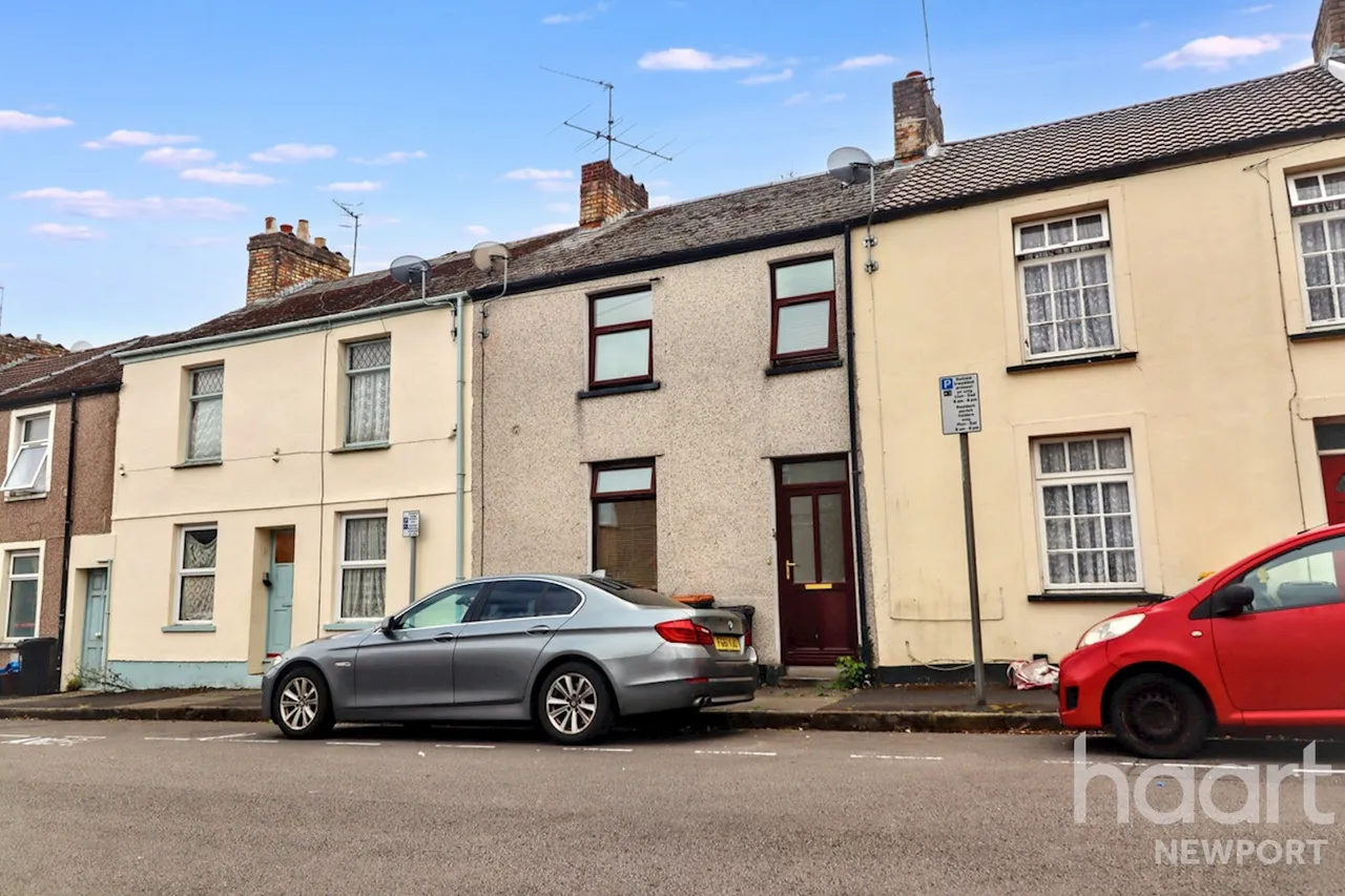 St Mary Street, Newport, NP20, photo 19