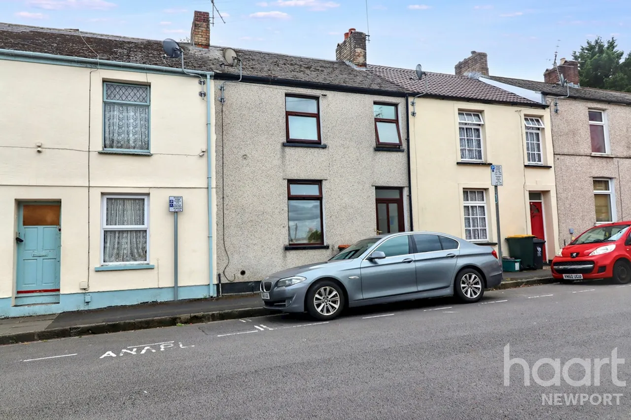 St Mary Street, Newport, NP20, photo 18