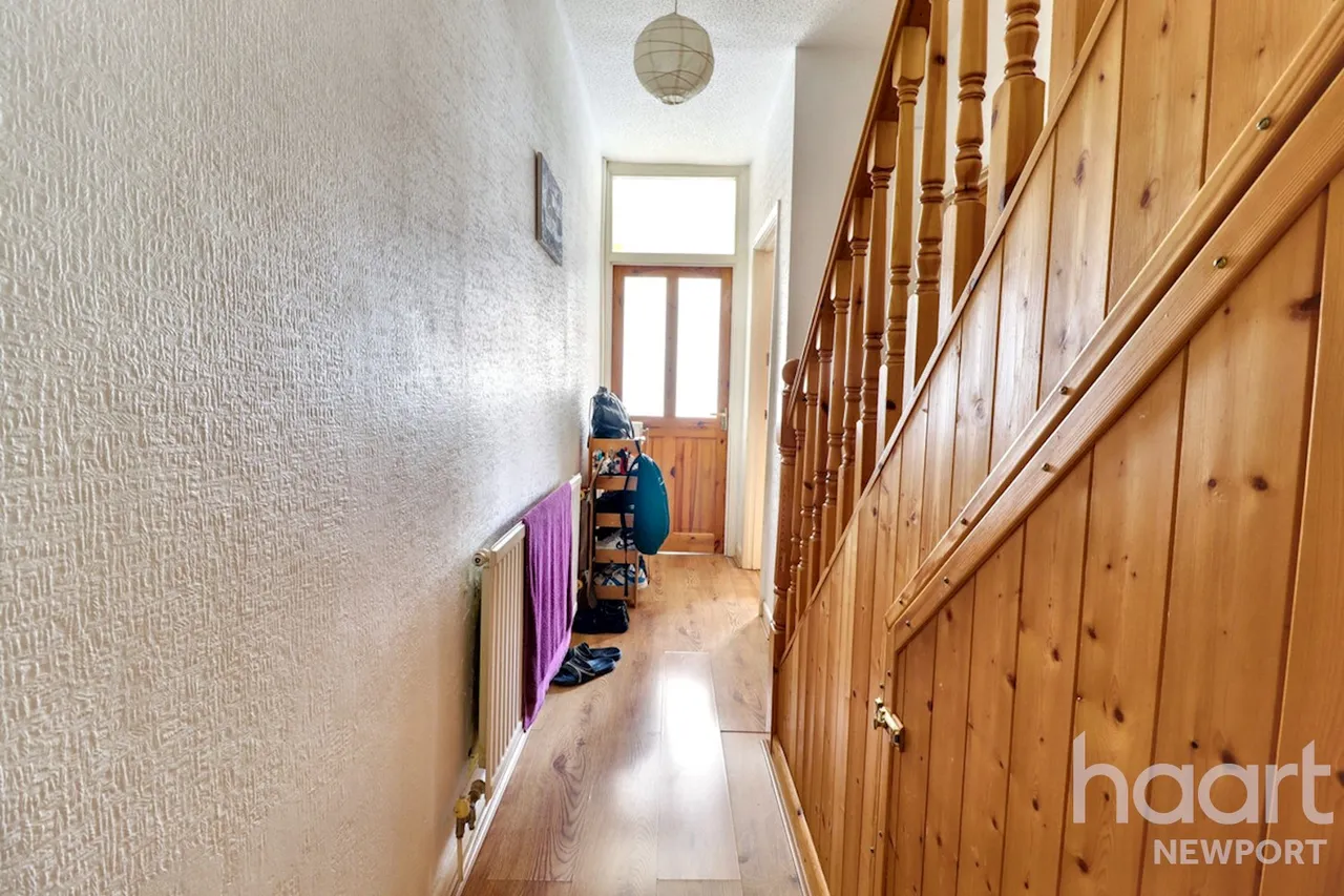 St Mary Street, Newport, NP20, photo 9