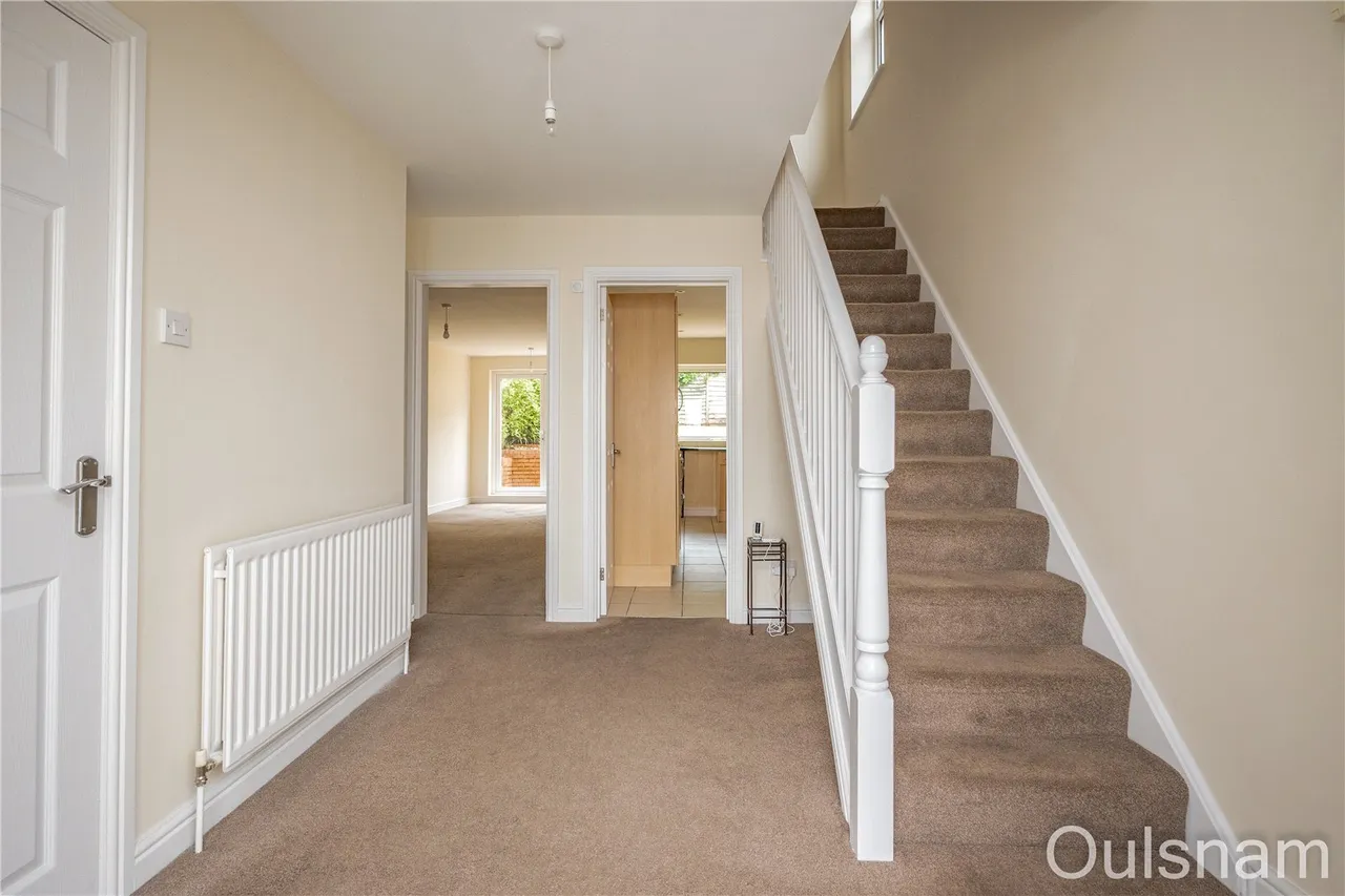 Swift Close, Bromsgrove, Worcestershire, B61 7BS, photo 2