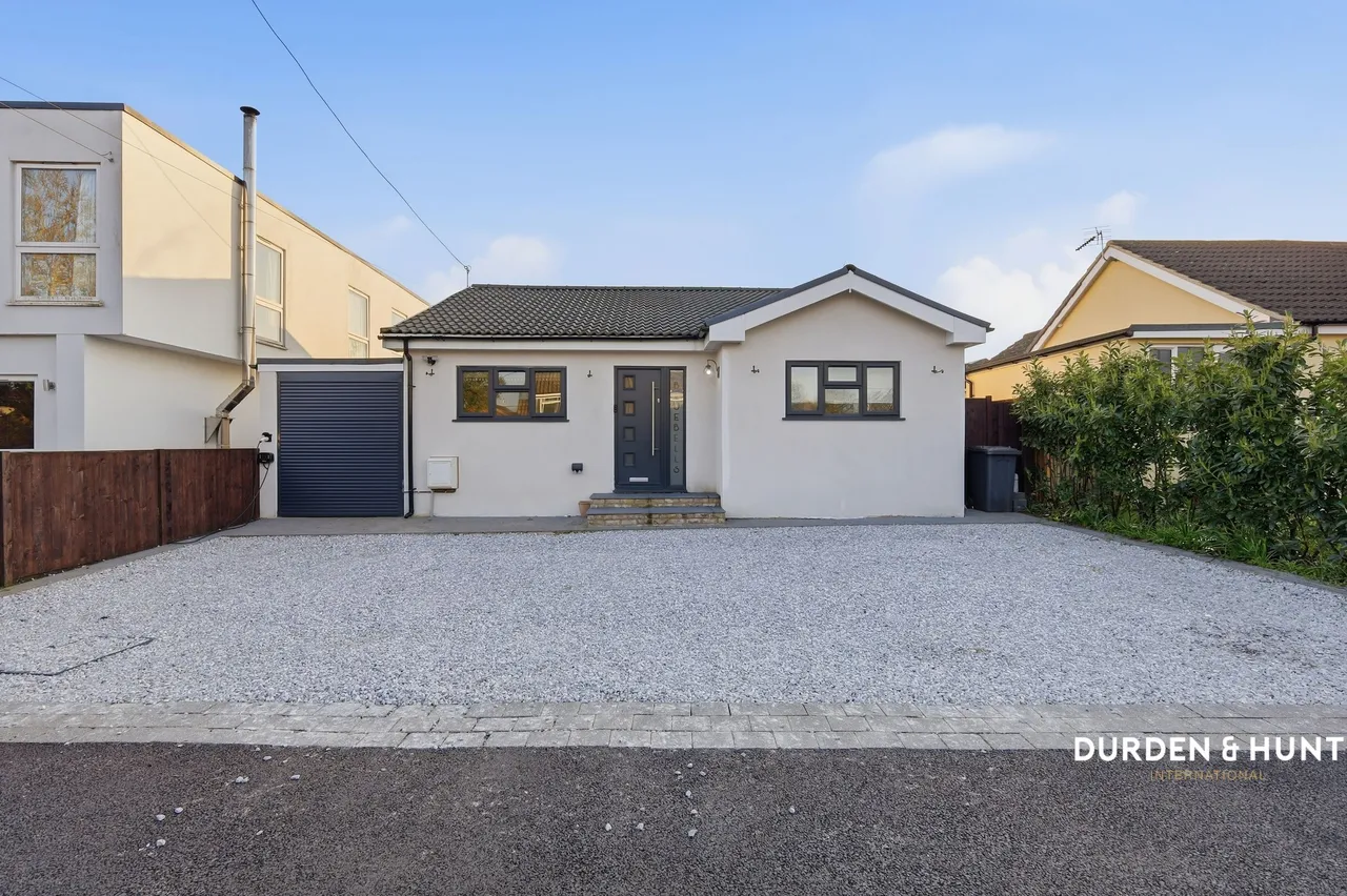 Second Avenue, Hook End, CM15, photo 24