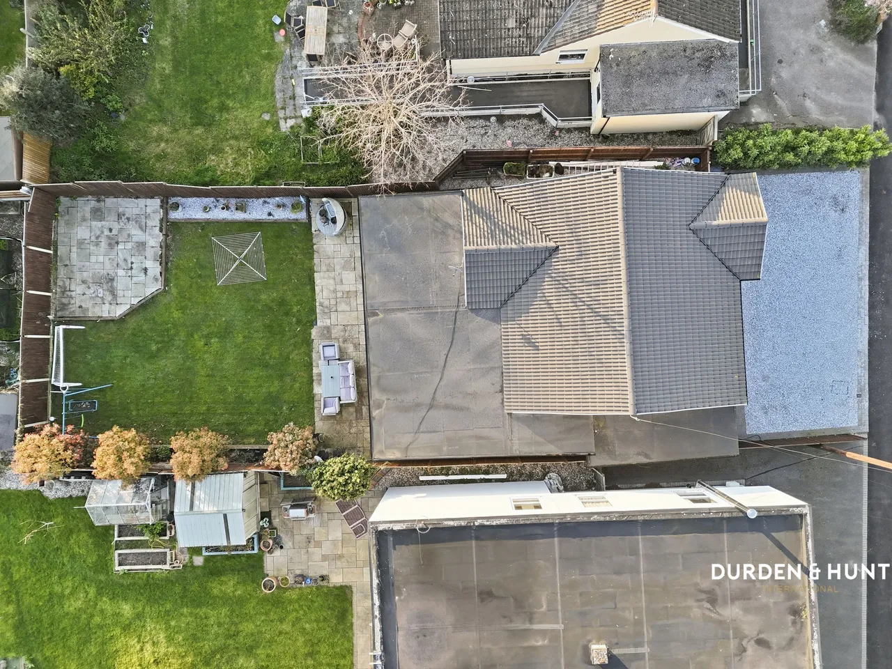 Second Avenue, Hook End, CM15, photo 22
