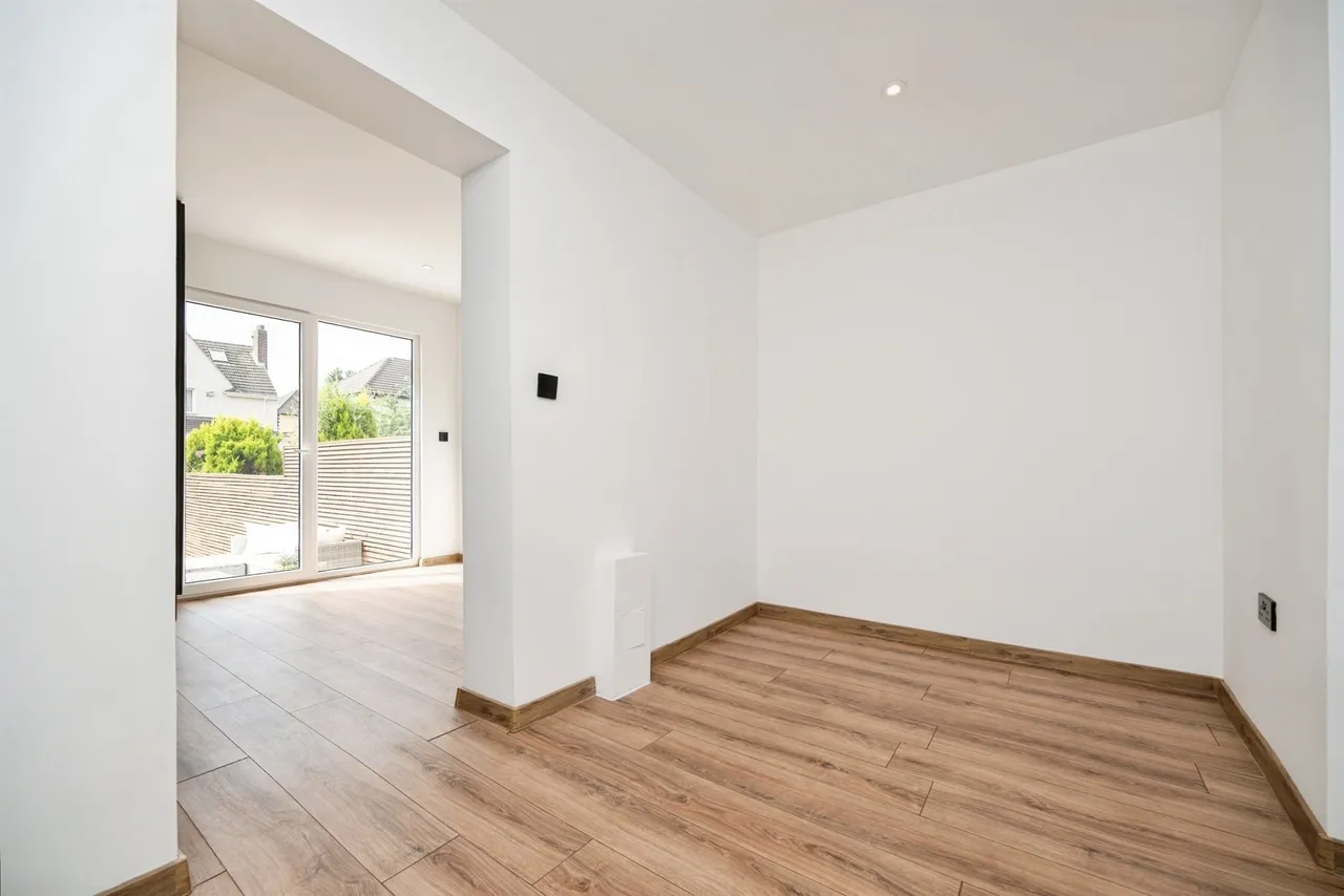 Laburnum Road, Dudley, photo 9