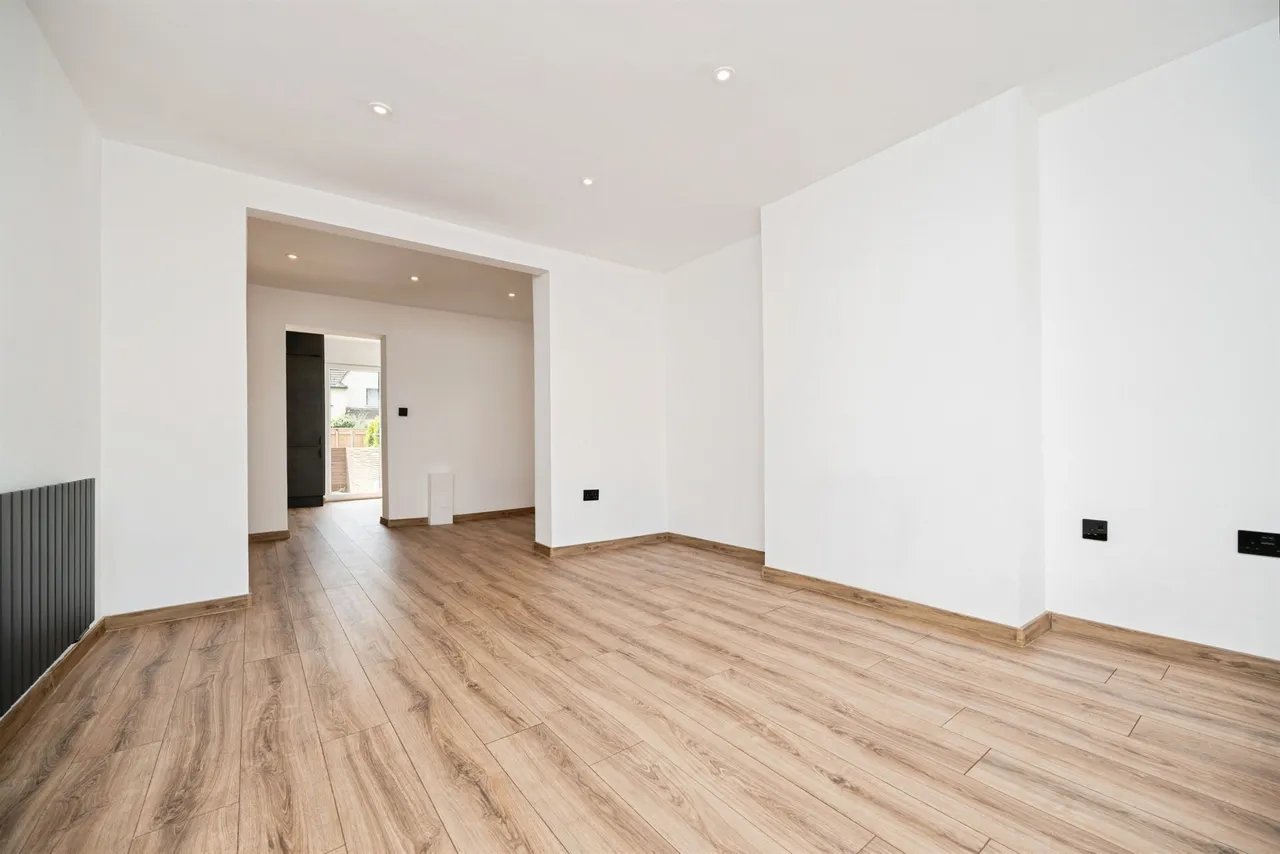 Laburnum Road, Dudley, photo 3
