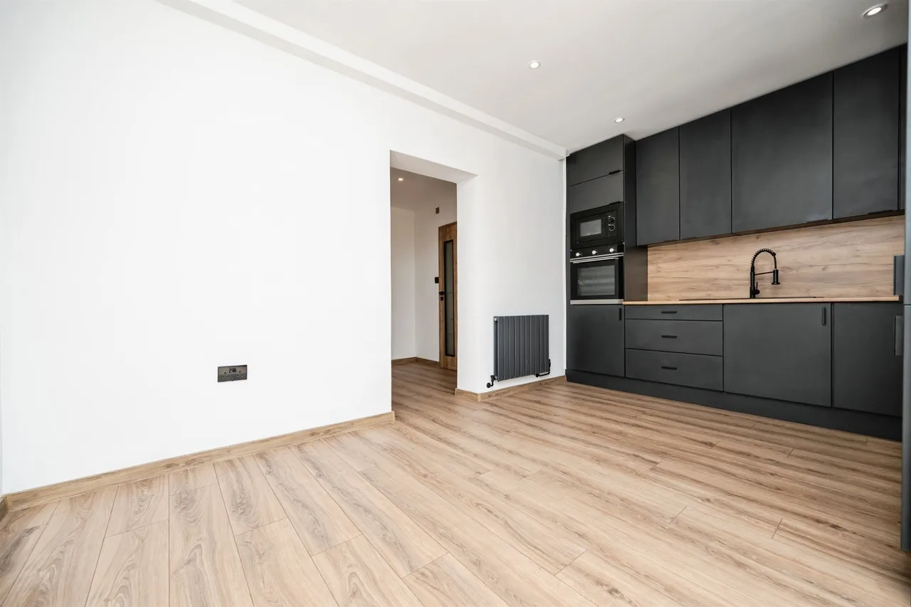 Laburnum Road, Dudley, photo 8