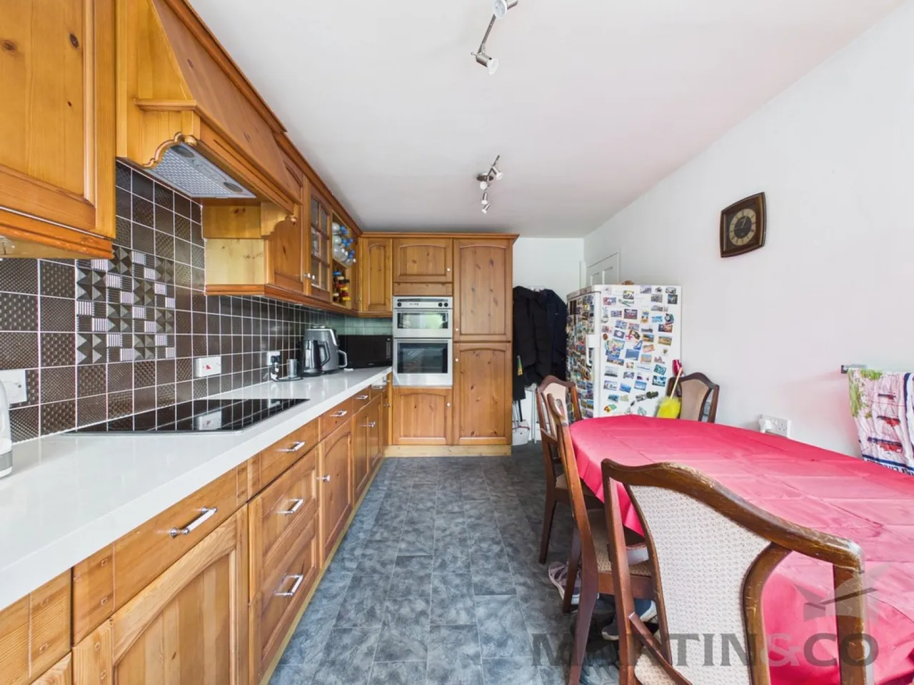Ringway Road, Park Street, AL2, photo 6