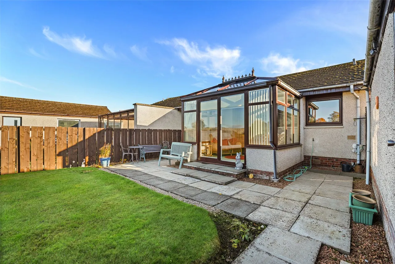 Kirkhill Drive, Luncarty, PH1, photo 12