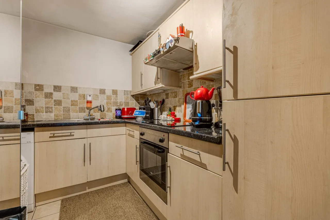 Brompton Park Crescent, West Brompton, SW6, photo 4