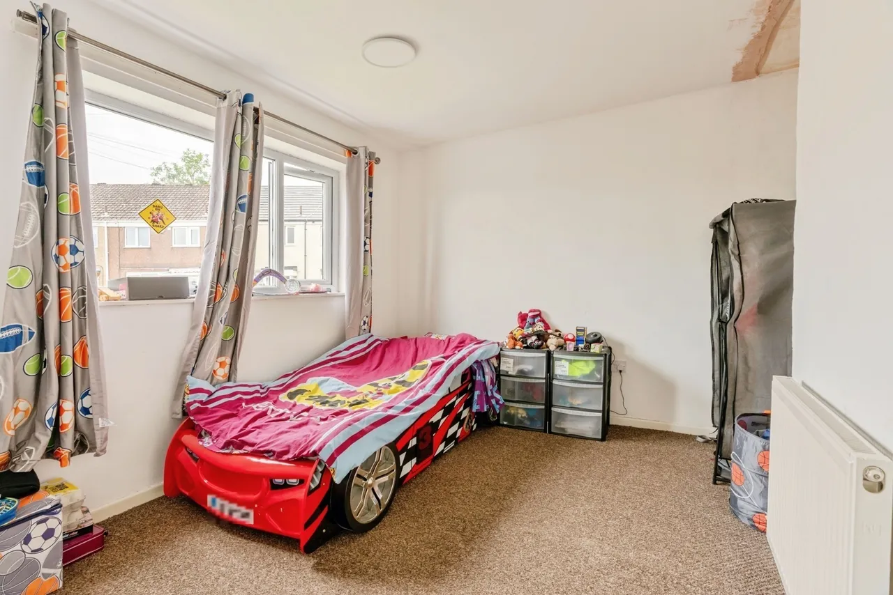 Brunshaw Road, Burnley, Lancashire, BB10, photo 13
