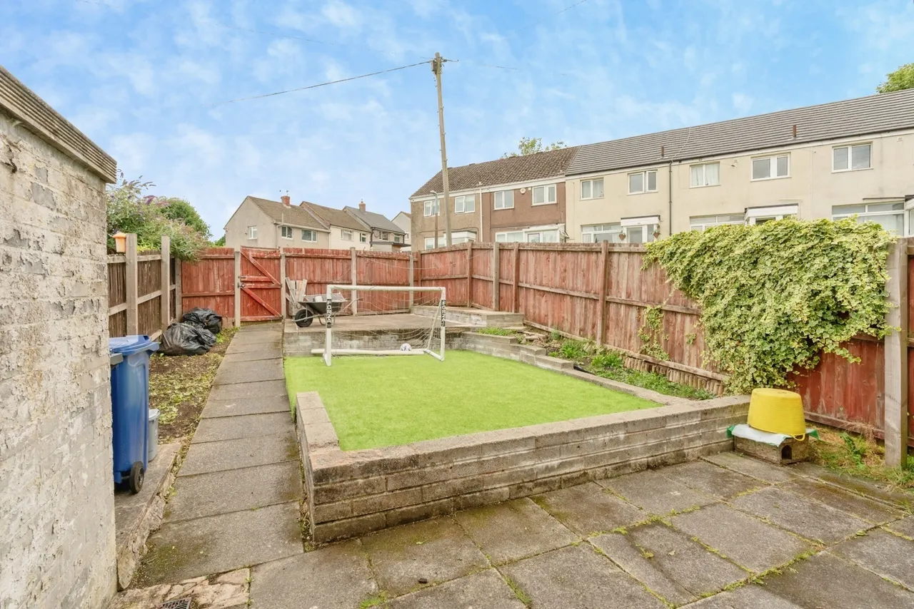 Brunshaw Road, Burnley, Lancashire, BB10, photo 12