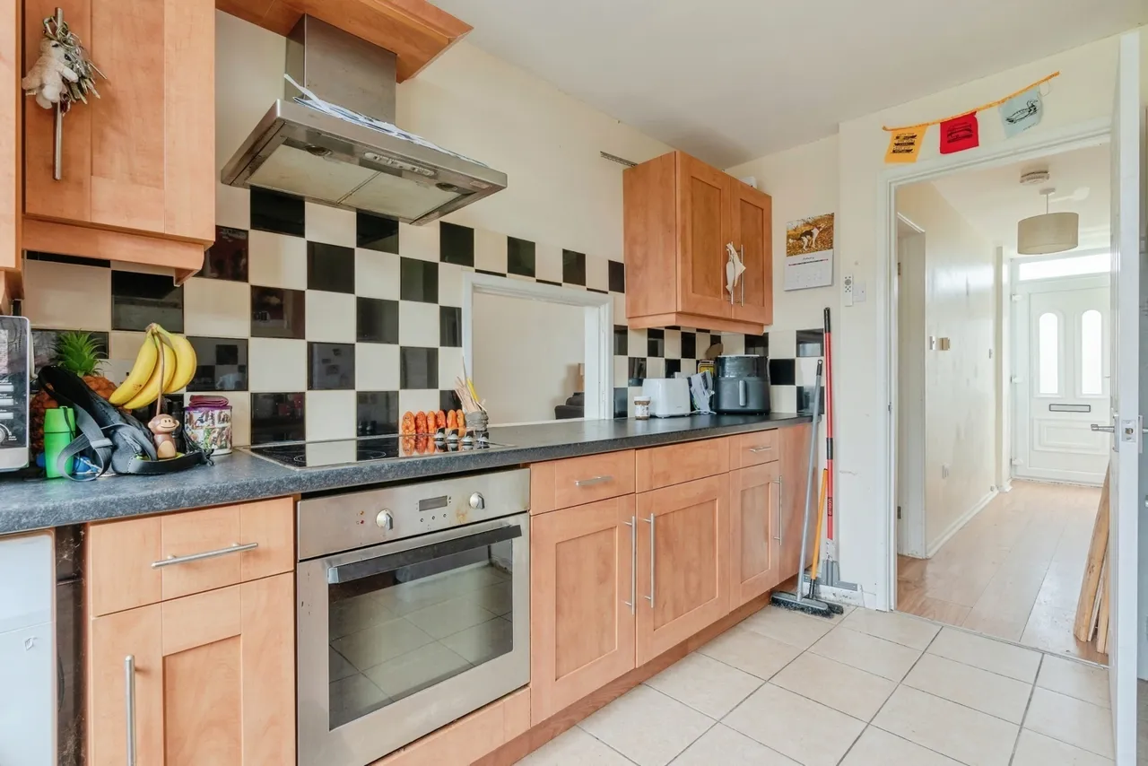 Brunshaw Road, Burnley, Lancashire, BB10, photo 8