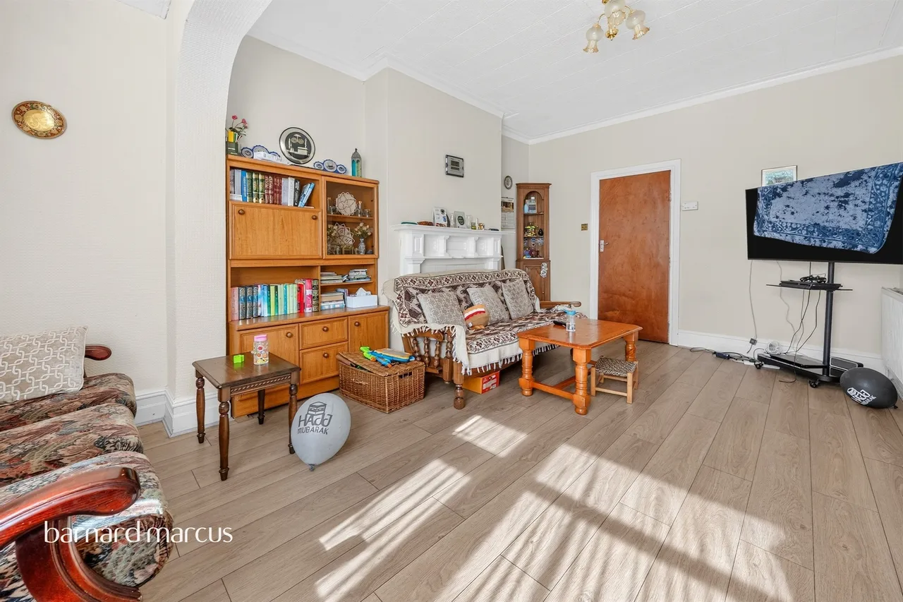 Galpins Road, Thornton Heath, CR7, photo 5