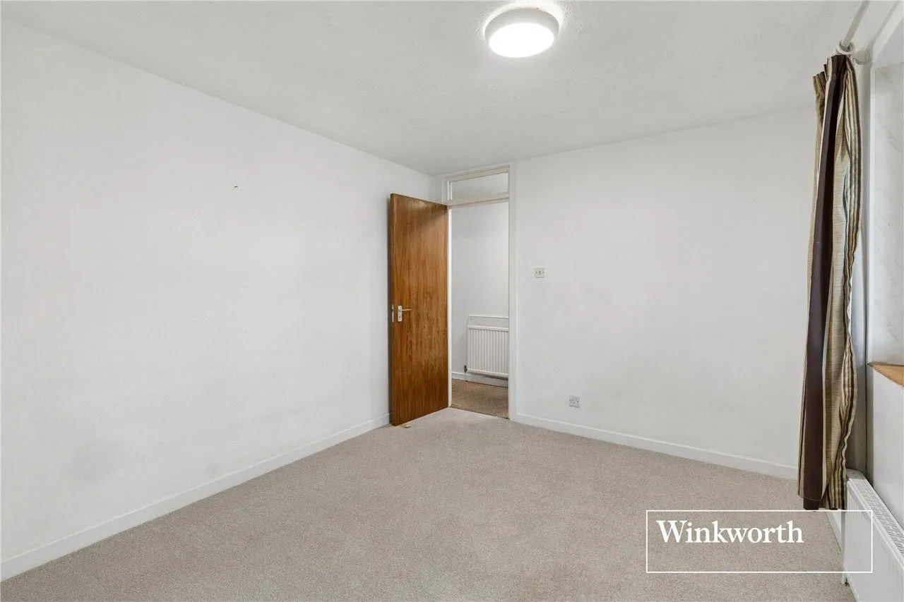 Dale Grove, North Finchley, N12, photo 12