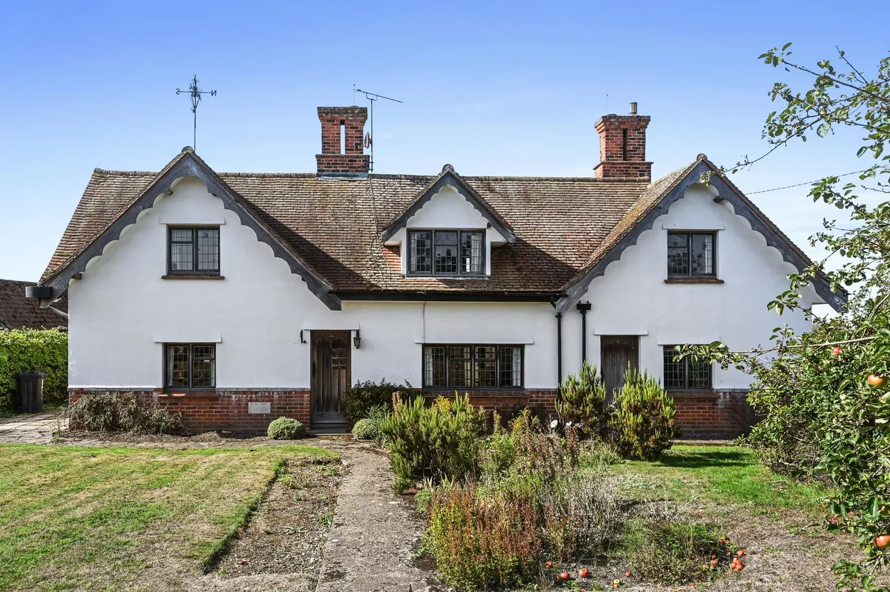 4 bed house for sale, Great Holland, Frinton-on-Sea