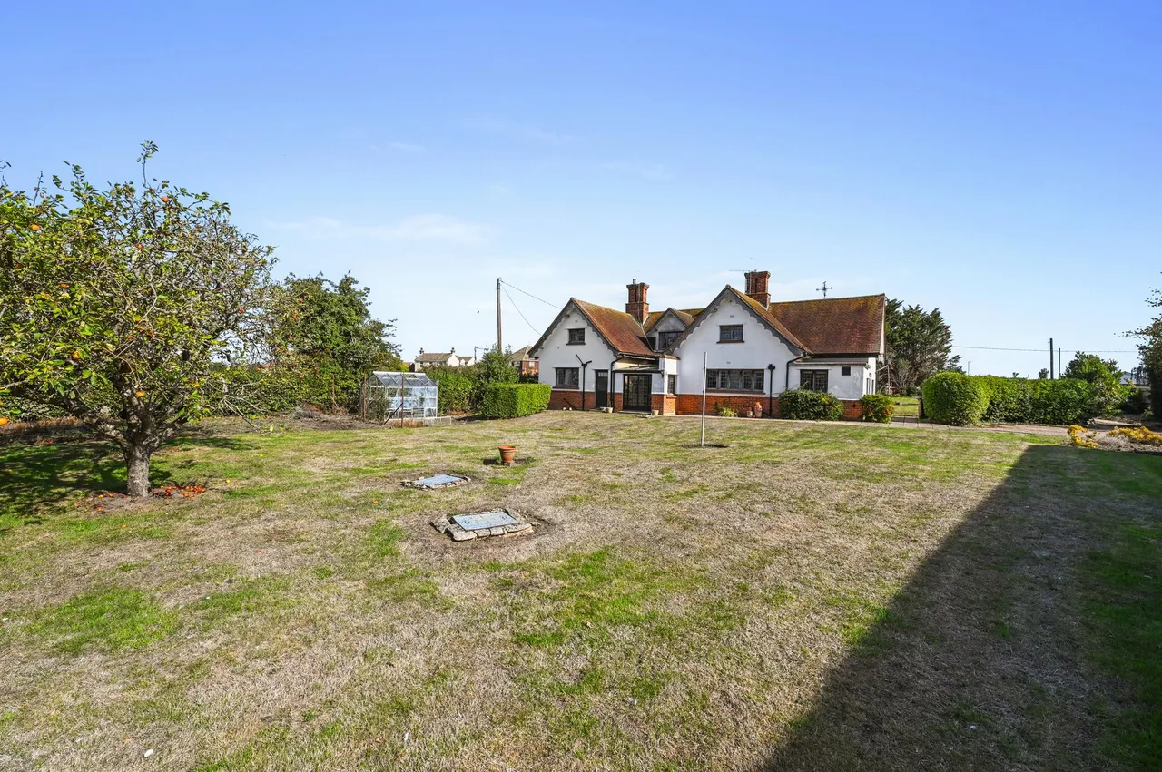 Great Holland, Frinton-on-Sea, photo 45
