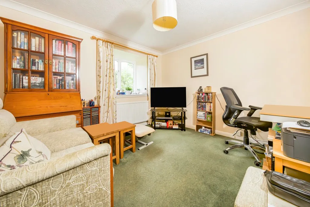 Peplow Close, West Drayton, UB7, photo 4