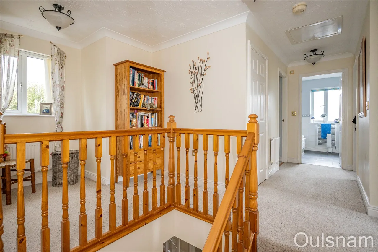 Royal Worcester Crescent, Bromsgrove, Worcestershire, B60 2TN, photo 13