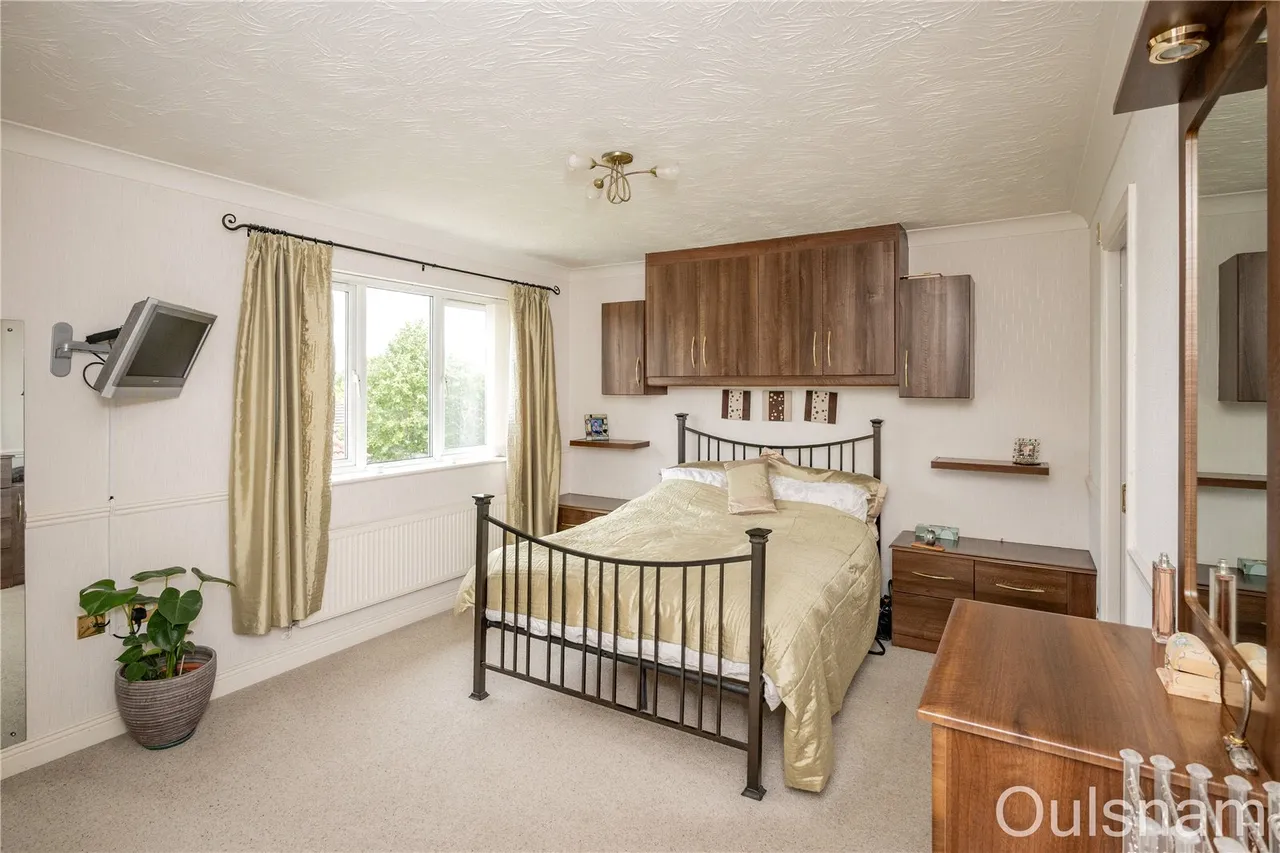 Royal Worcester Crescent, Bromsgrove, Worcestershire, B60 2TN, photo 14