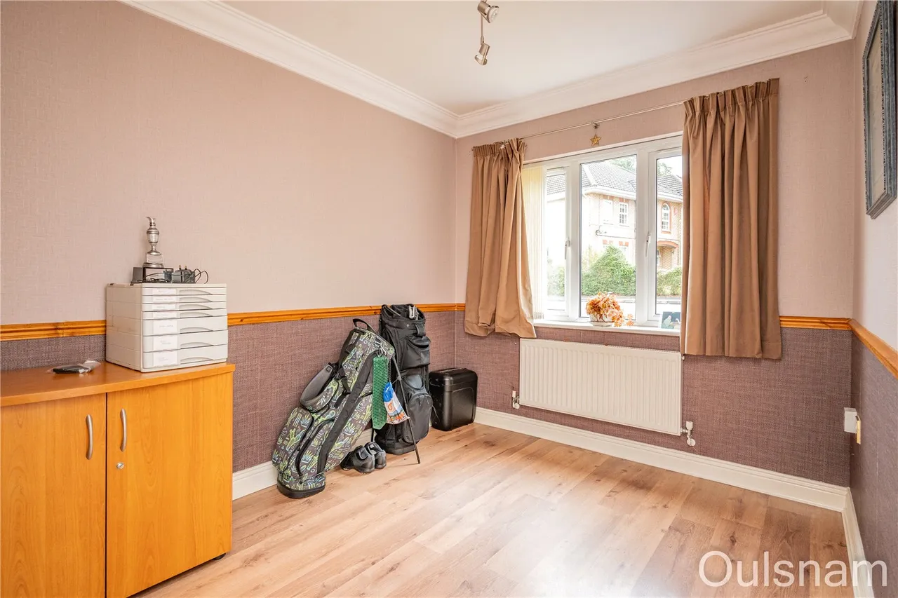 Royal Worcester Crescent, Bromsgrove, Worcestershire, B60 2TN, photo 10