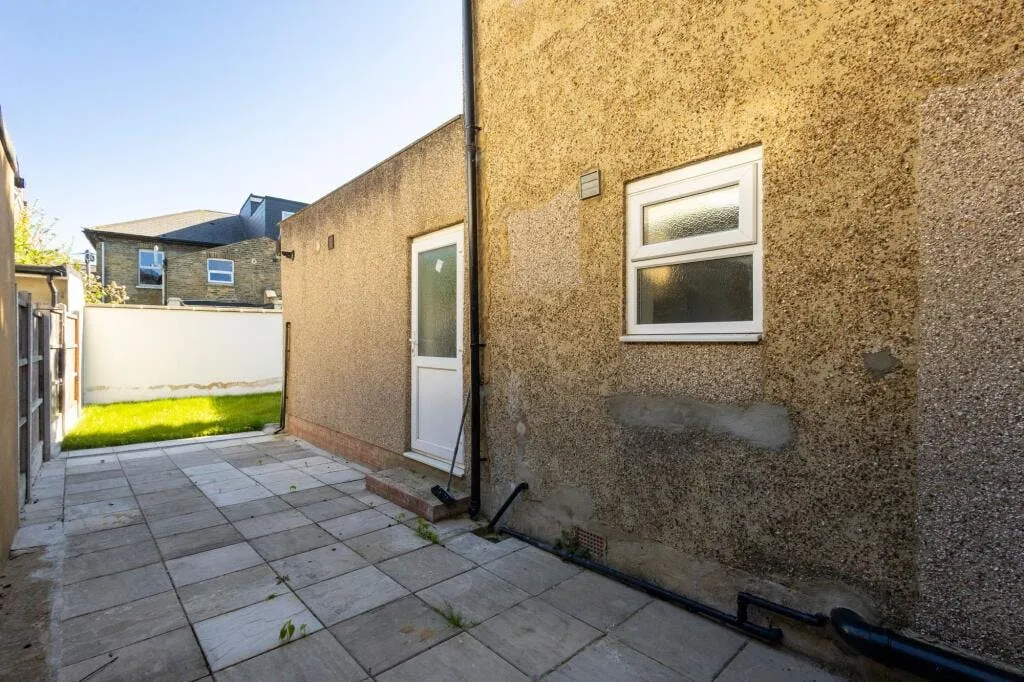 Maynard Road, London, E17, photo 11