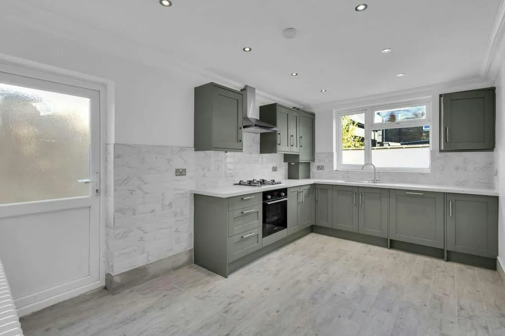 Maynard Road, London, E17, photo 6
