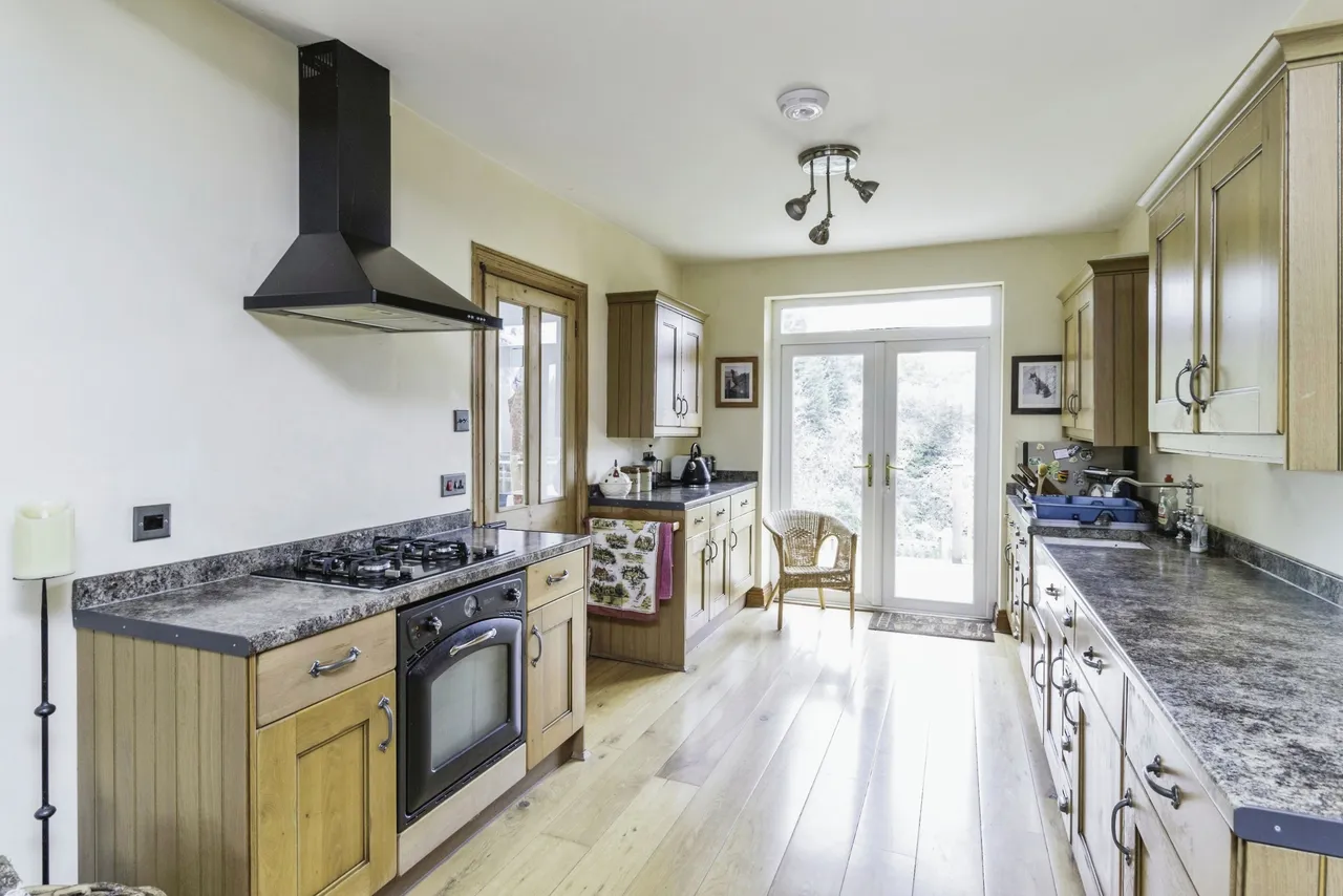 Tavistock Road, Yelverton, PL20, photo 4