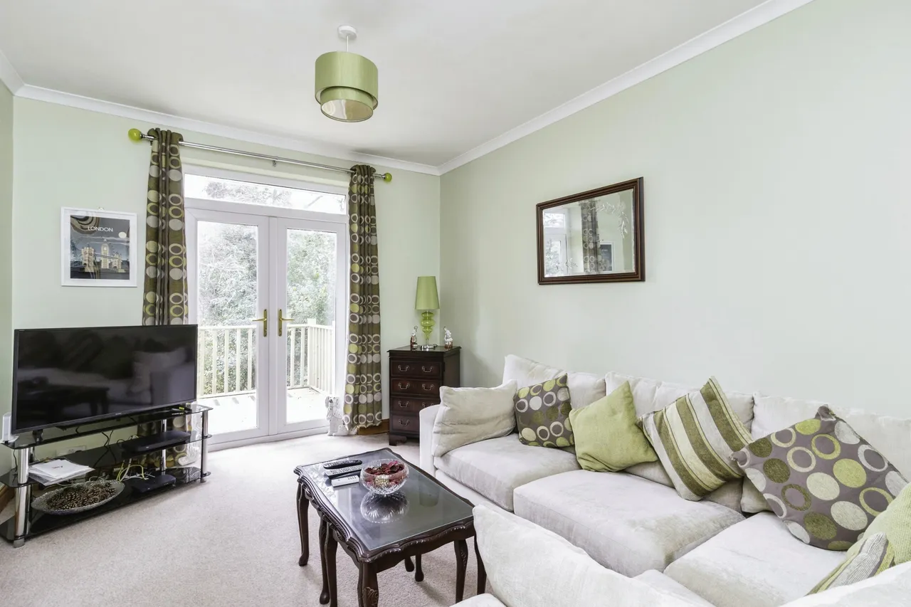 Tavistock Road, Yelverton, PL20, photo 6