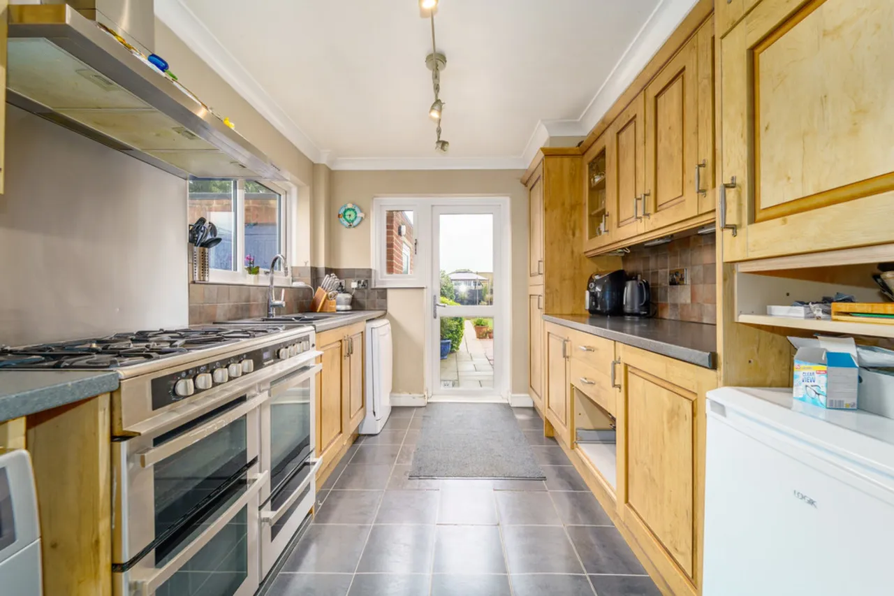 Metcalf Road, Ashford, photo 17