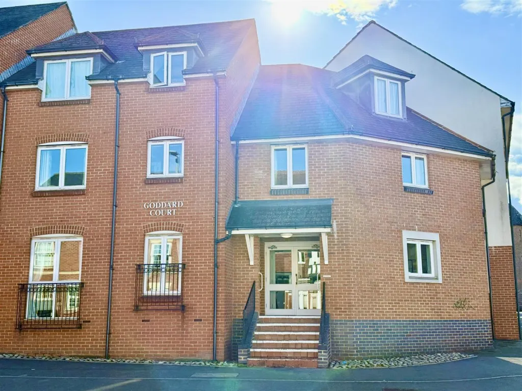 1 bed retirement property for sale, Cricklade Street, Swindon