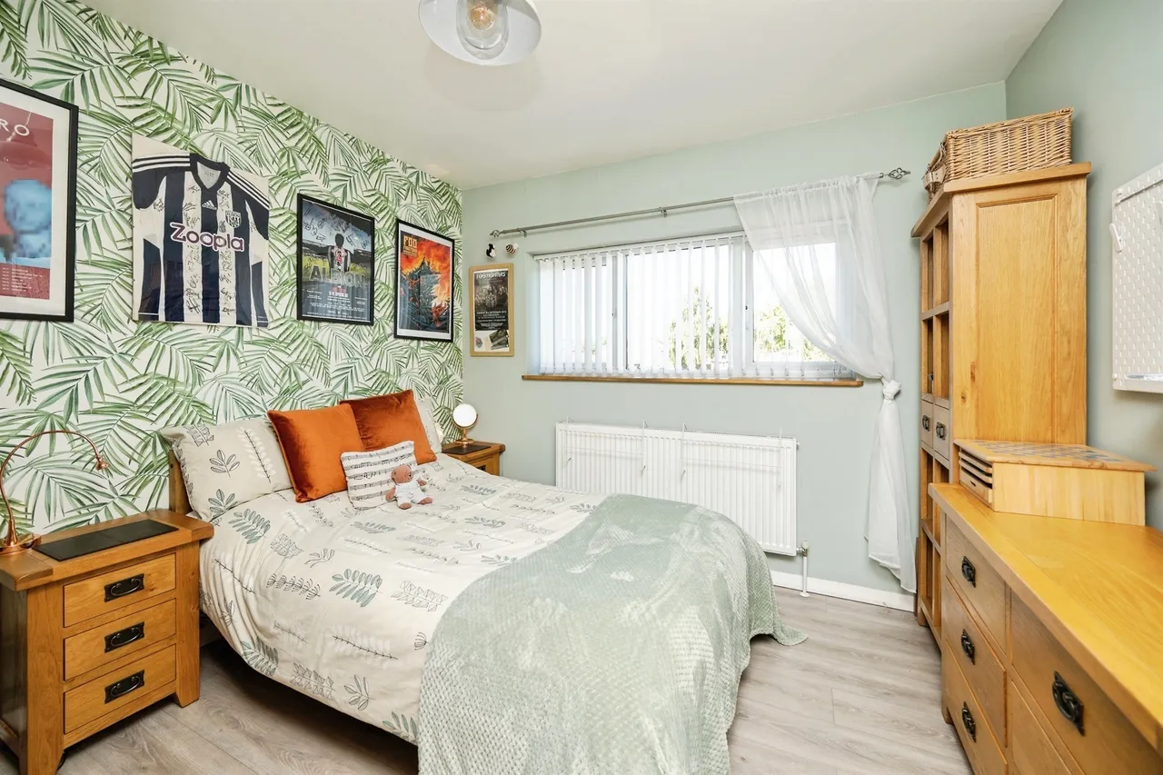 Birchfield Lane, Oldbury, B69, photo 13