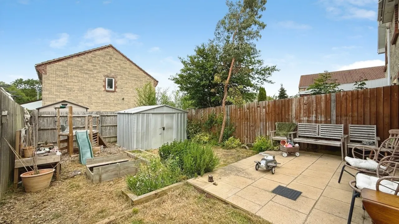 Nightingale Drive, Westbury, photo 10