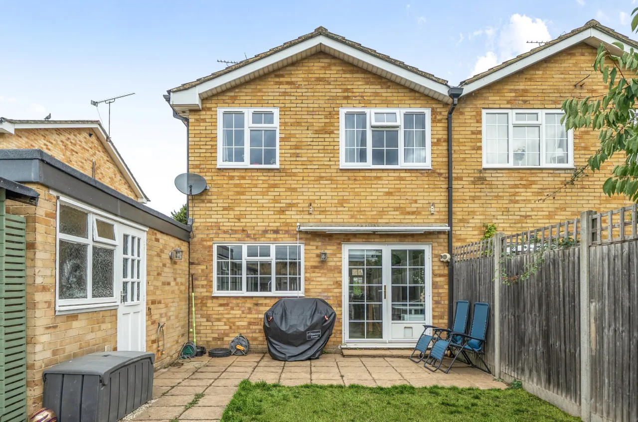Waterloo Crescent, Wokingham, Berkshire, RG40 2JJ, photo 9
