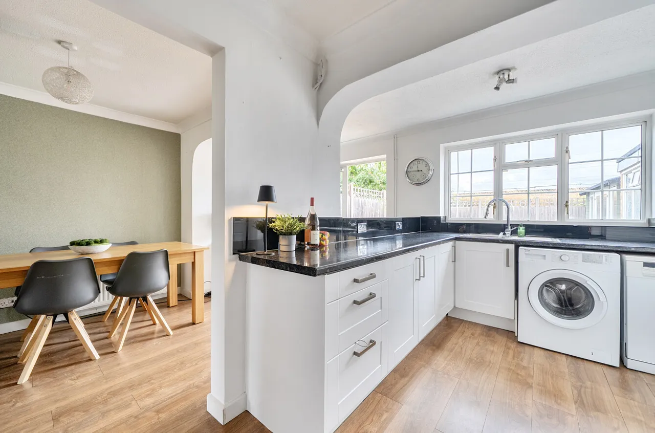 Waterloo Crescent, Wokingham, Berkshire, RG40 2JJ, photo 7