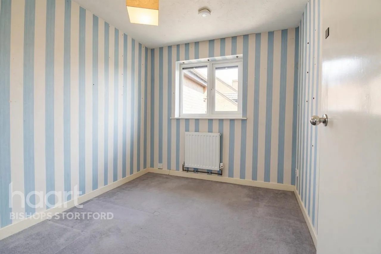 Dove Close, Bishop's Stortford, CM23, photo 16