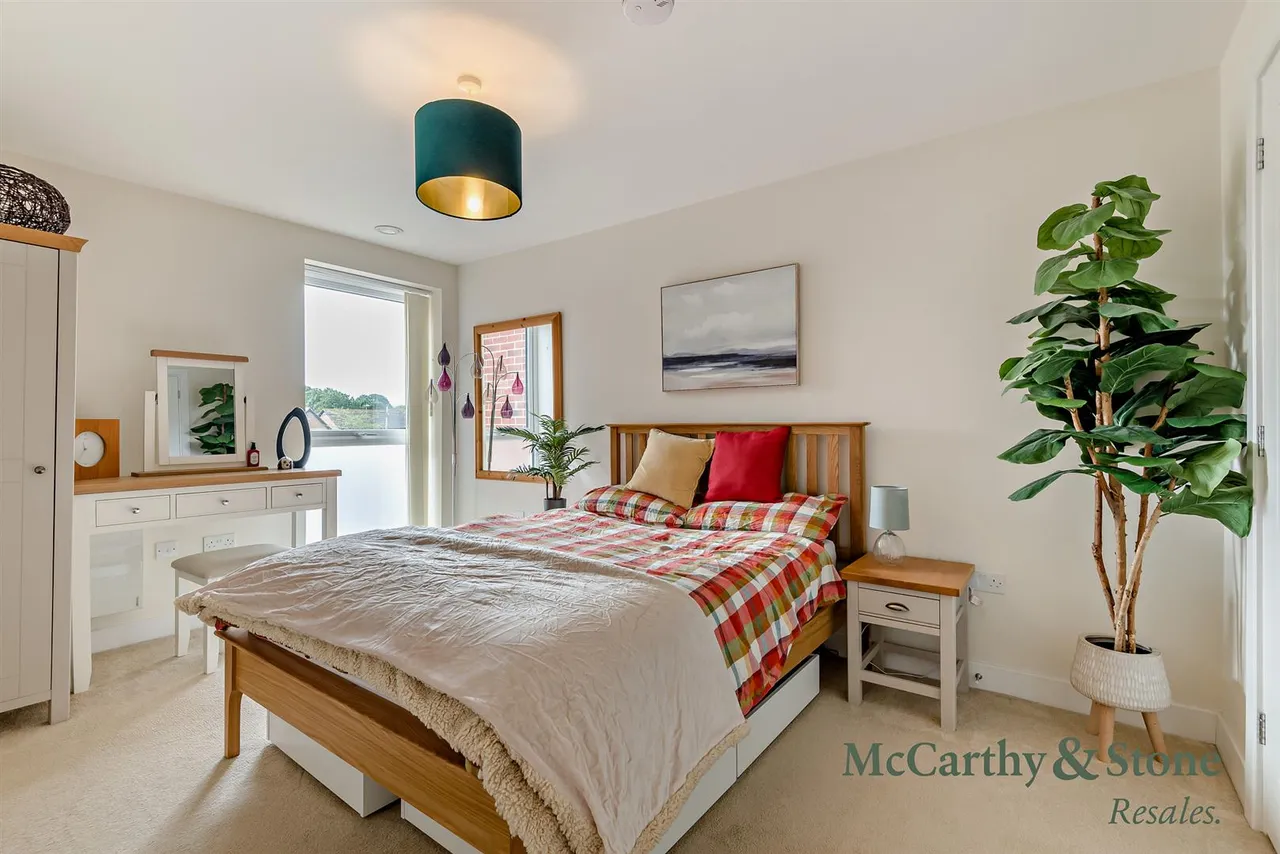 New Road, Tadley, RG26, photo 5