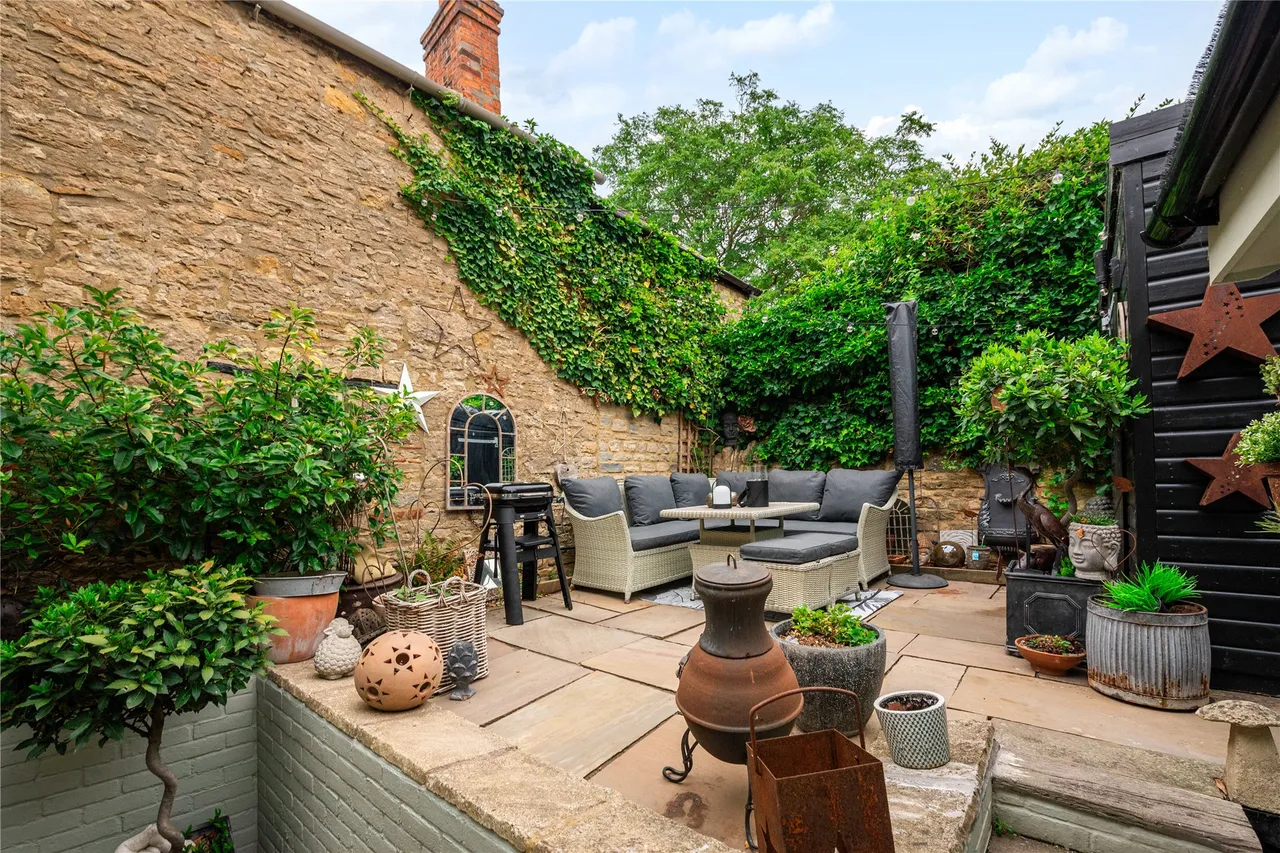 Olney Road, Lavendon, MK46, photo 13