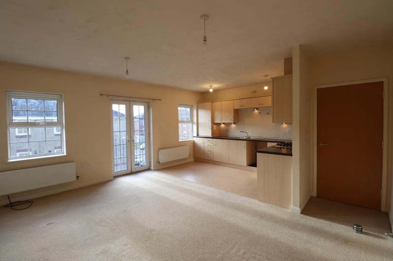 Lion Court, Southbridge, Northampton, NN4, photo 6