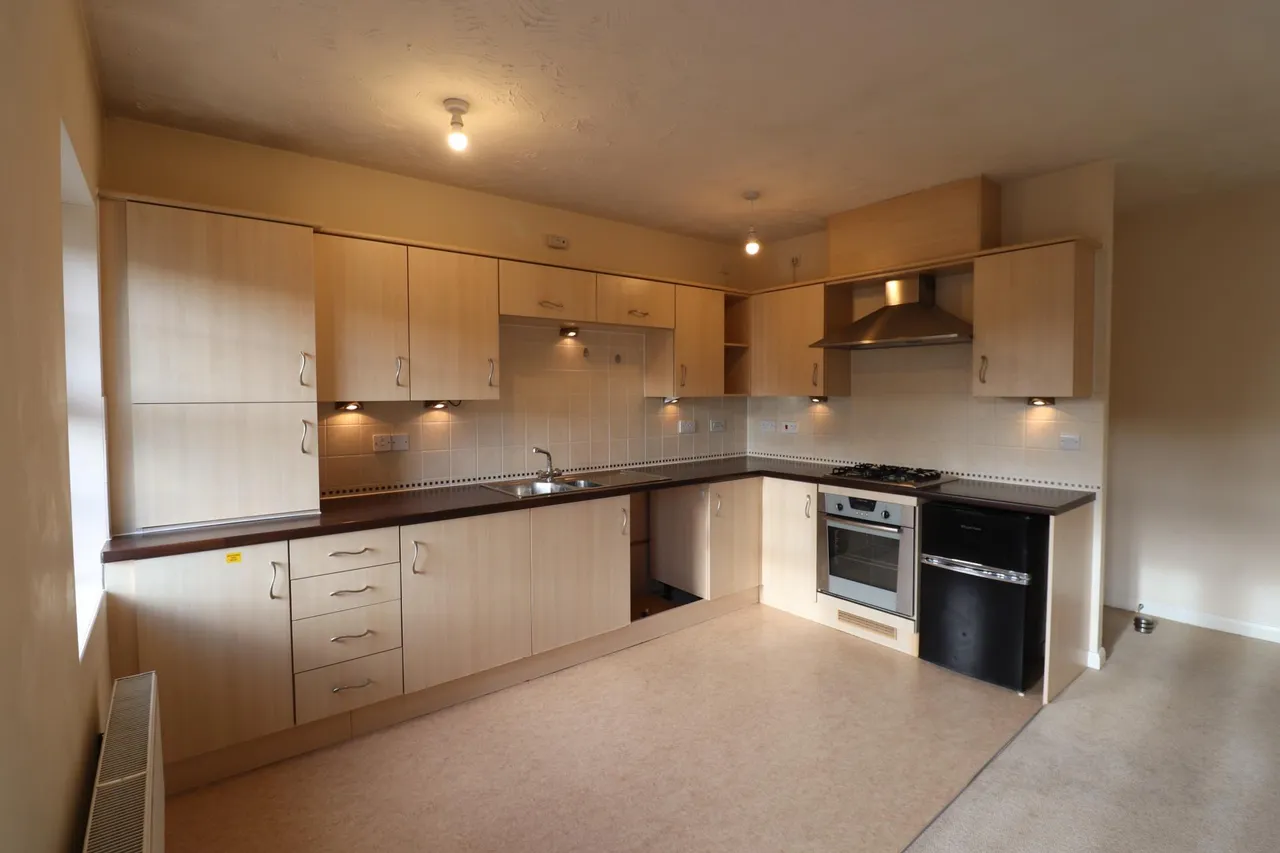 Lion Court, Southbridge, Northampton, NN4, photo 7