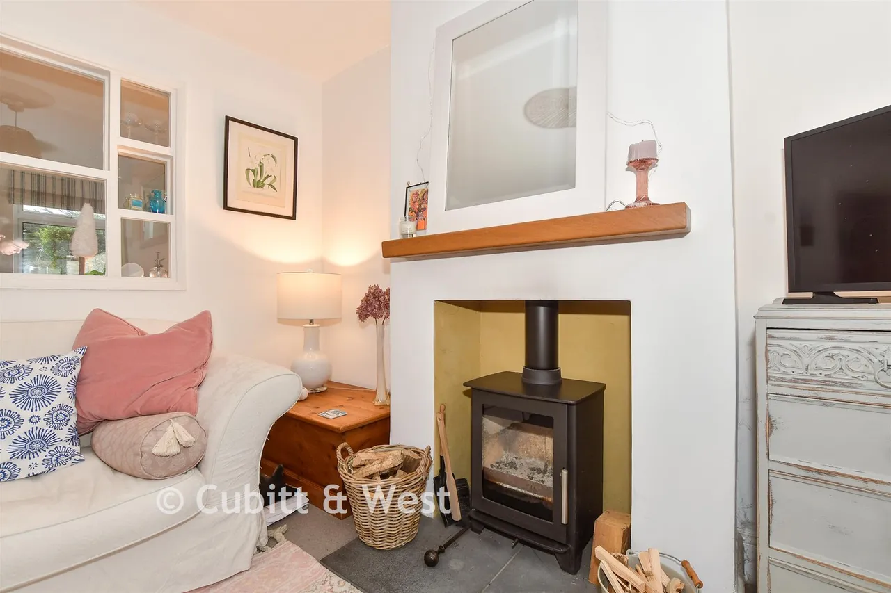 Kirdford Road, Arundel, BN18, photo 5