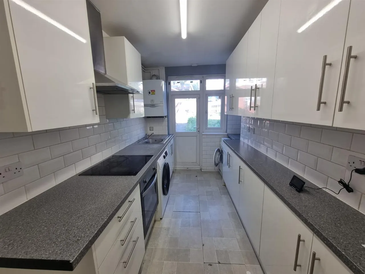 Selsdon Road, South Croydon, CR2, photo 4