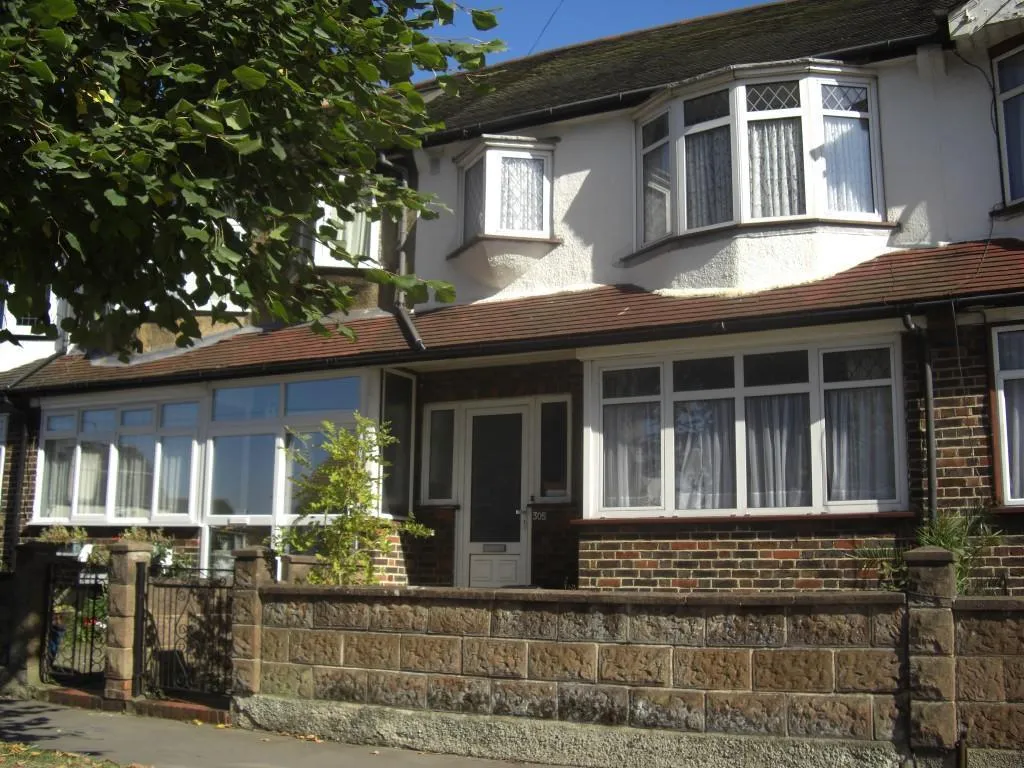 3 bed house to rent, Selsdon Road, South Croydon, CR2