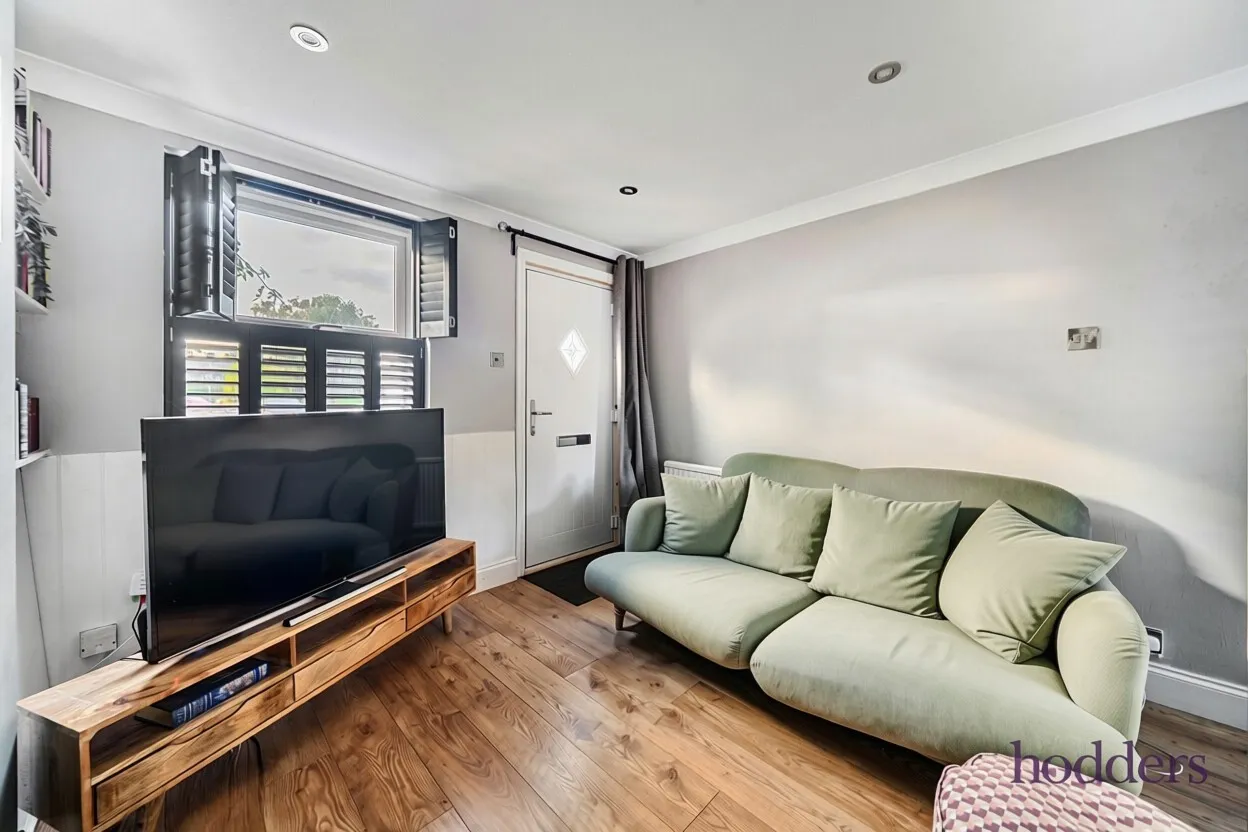 Grove Road, Chertsey, KT16, photo 11
