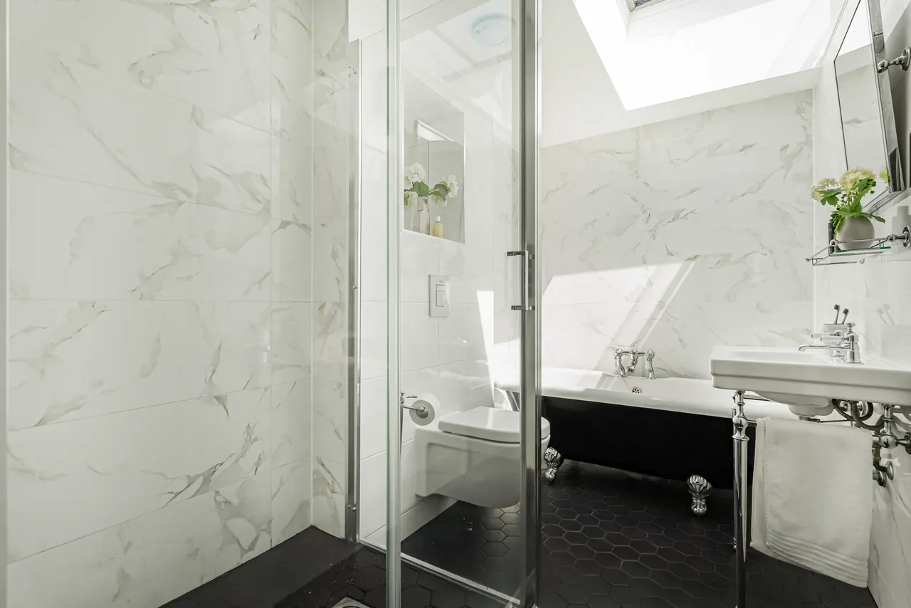 Bath Street, London, EC1V, photo 18