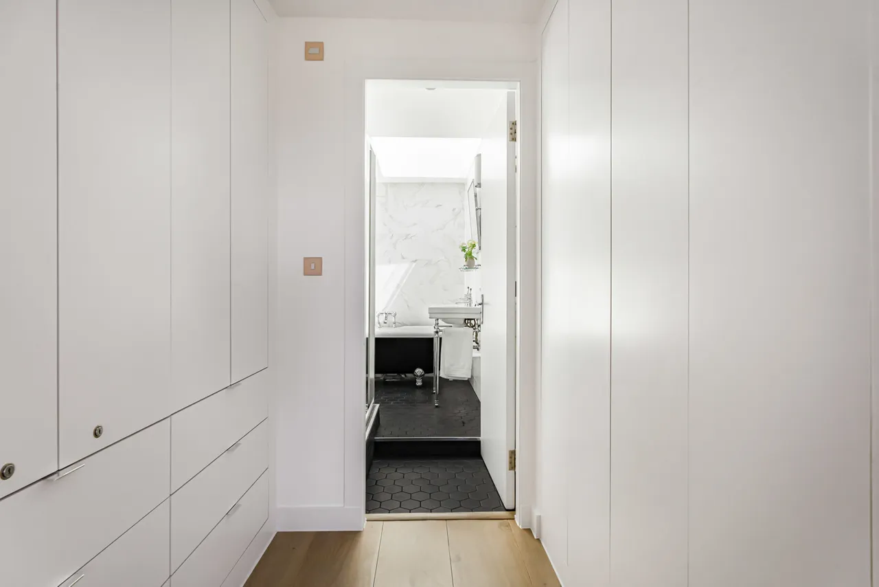 Bath Street, London, EC1V, photo 17