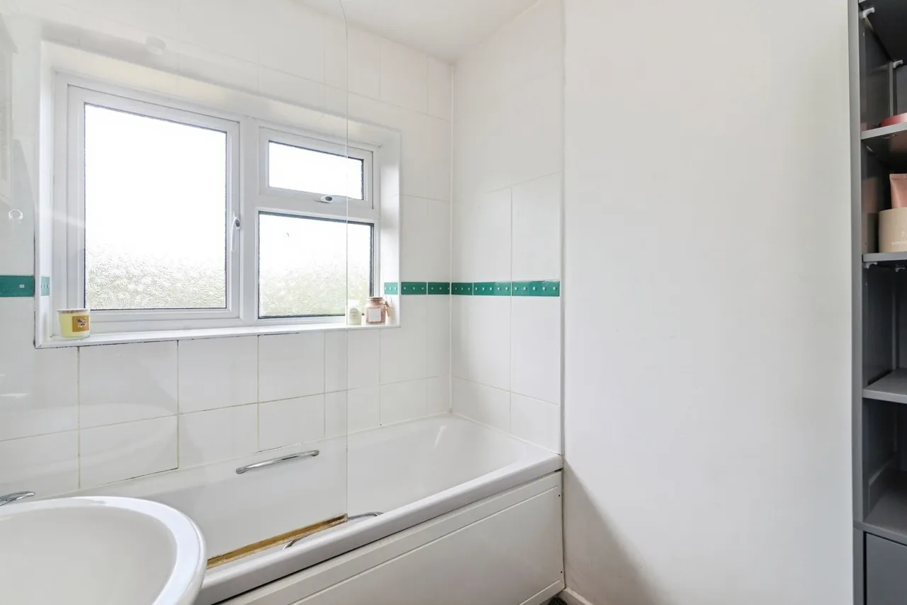 Forbes Drive, Beccles, Suffolk, NR34, photo 13