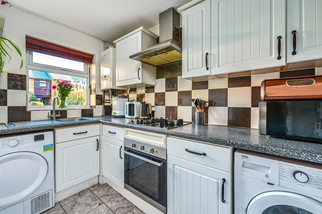 Wellesley Close, Ash Vale, Guildford, Surrey, GU12 5SP, photo 6