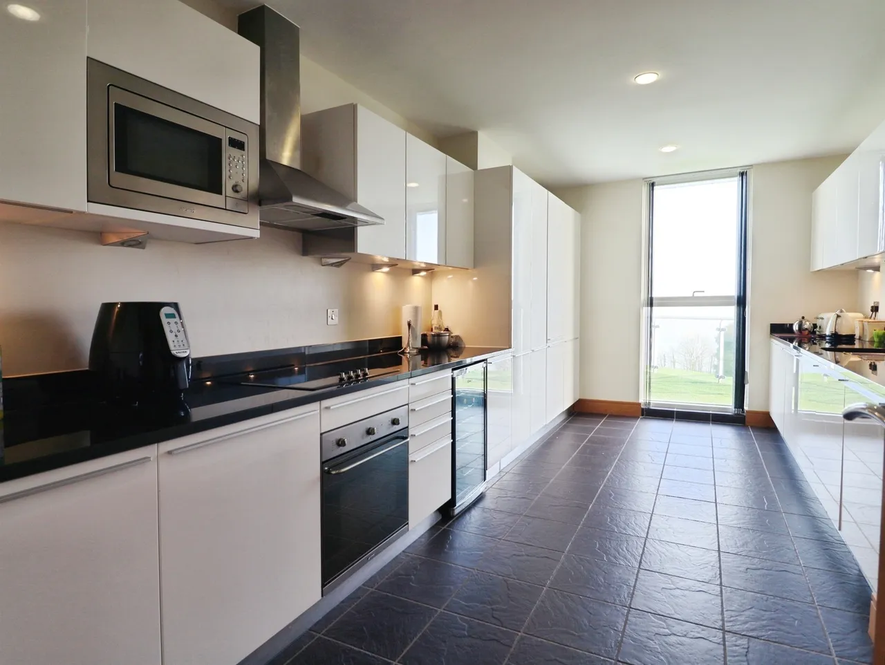 Hayes Road, Sully, CF64, photo 5